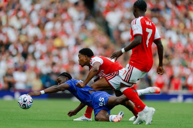 Premier League 2026 27 Arsenal v Chelsea Emirates Stadium 06.09.2026 Romeo Lavia of Chelsea and Myles Lewis-Skelly of Arsenal Premier League 2026 27 Arsenal v Chelsea Emirates Stadium 06.09.2026 Photograph By Marc Aspland The Times  Copyright: xMarcxAsplandx NINTCHDBPICT001106084918