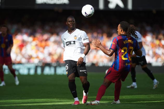 Aliou Dieng (Valencia CF) during the LaLiga EA Sports match between Valencia CF and FC Barcelona, Barca at Mestalla on September 6, 2026 in Valencia, Spain. -