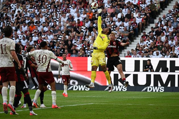 06.09.2026, xjhx, Fussball 1.Bundesliga, Eintracht Frankfurt - FC Augsburg v.l. Noah Atubolu (Eintracht Frankfurt) Jonathan Jonny Burkardt (Eintracht Frankfurt) (DFL DFB REGULATIONS PROHIBIT ANY USE OF PHOTOGRAPHS as IMAGE SEQUENCES and or QUASI-VIDEO) Frankfurt am Main *** September 6, 2026, xjhx, Soccer 1st Bundesliga, Eintracht Frankfurt vs. FC Augsburg, Noah Atubolu, Eintracht Frankfurt, Jonathan Jonny Burkardt, Eintracht Frankfurt, DFL, DFB REGULATIONS PROHIBIT ANY USE OF PHOTOGRAPHS AS IMAGE SEQUENCES AND OR QUASI-VIDEO, Frankfurt am Main