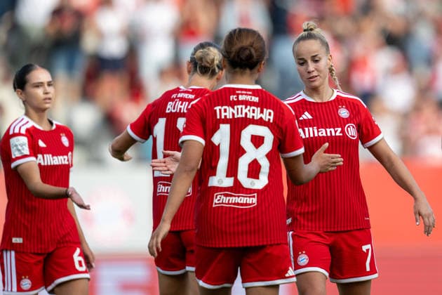 Torjubel zum 4:1,Kassandra Potsi 6 (FC Bayern Muenchen), Momoko Tanikawa 18 (FC Bayern Muenchen), Giulia Gwinn 7 (FC Bayern Muenchen), FC Bayern Frauen Muenchen - SC Freiburg, Google Pixel Frauenbundesliga, 3. Spieltag, 06.09.26 DFB regulations prohibit any use of photographs as image sequences and or quasi-video. (kolbert-press) Muenchen Bayern Deutschland *** Goal celebration after the 4-1 win: Kassandra Potsi 6 FC Bayern Munich, Momoko Tanikawa 18 FC Bayern Munich, Giulia Gwinn 7 FC Bayern Munich, FC Bayern Munich Women vs. SC Freiburg, Google Pixel Women s Bundesliga, Matchday 3, September 6, 2026—DFB regulations prohibit any use of photographs as image sequences and or quasi-video; Kolbert Press, Munich, Bayern, Germany Copyright: xkolbert-press UlrichxGamelx
