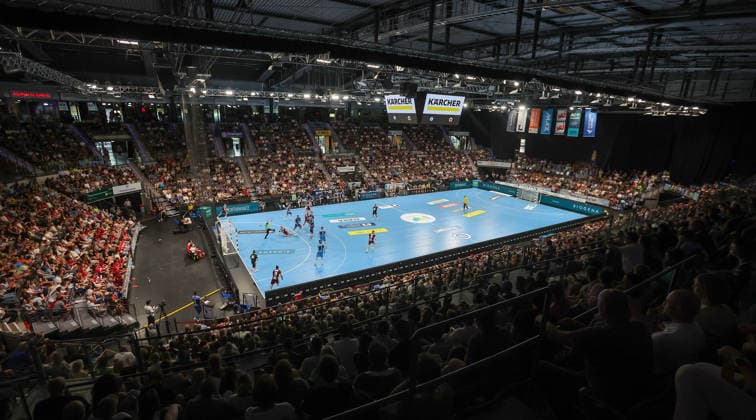 2026.09.06, Deutschland, Stuttgart, Handball TVB Stuttgart vs. Füchse Berlin, Feature ausverkaufte Porsche Arena