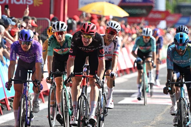 06-09-2026 Vuelta A Espana; Tappa 15 Palma Del Rio - Cordoba; 2026, Jayco Aula; 2026, Tudor; Covi, Alessandro; Kung, Stefan; Cordoba; 