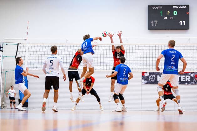 06.09.2026, GER, Volleyball, Maenner, Saison 26, Pokalfinale Thüringen, Tag des Volleyballs, Blue Volleys Gotha - VSV Jena 90 Lauritz Jastrow (Blue Volleys Gotha,10), Julian Mueller (1.VSV Jena 90 Volleyball) 99089 Erfurt Sporthalle Sportanlage Rieths Thüringen Deutschland