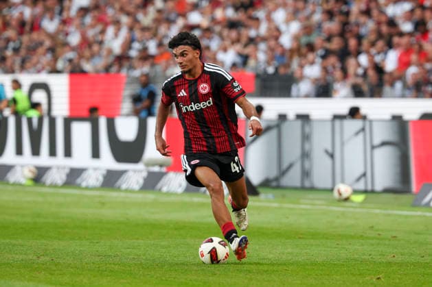 2026.09.06 xjfx Fussball 1. Bundesliga Eintracht Frankfurt - FC Augsburg, Can Yilmaz Uzun (Eintracht Frankfurt) in action, with the ball (DFL DFB REGULATIONS PROHIBIT ANY USE OF PHOTOGRAPHS as IMAGE SEQUENCES and or QUASI-VIDEO) *** September 6, 2026 xjfx Soccer 1st Bundesliga Eintracht Frankfurt vs. FC Augsburg, Can Yilmaz Uzun: Eintracht Frankfurt in action, with the ball. DFL and DFB regulations prohibit any use of photographs as image sequences and or quasi-video. Copyright: HMBxMedia JoaquimxFerreira