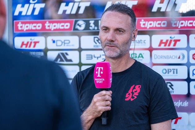 Alexander Ende (Fortuna Düsseldorf, Trainer) beim Magenta Interview Fortuna Köln vs. Fortuna Düsseldorf, Fussball, 3.Liga, 04.Spieltag, Saison 2026 27, 06.09.2026, DFL REGULATIONS PROHIBIT ANY USE OF PHOTOGRAPHS AS IMAGE SEQUENCES AND OR QUASI-VIDEO, Fortuna Köln vs. Fortuna Düsseldorf, Fussball, 3.Liga, 04.Spieltag, Saison 2026 27, 06.09.2026 Köln Copyright: xEibner-Pressefoto LukasxBaldygax EP_LBA