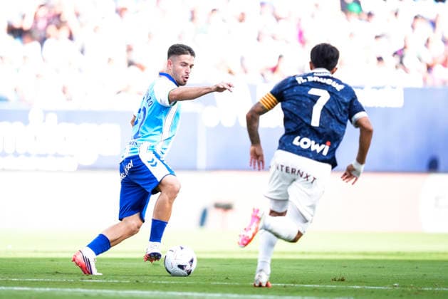 September 6, 2026, Malaga, Malaga, Spain: Dani Lorenzo of Malaga CF and Roger Brugue of Levante UD in action during the Spanish league, LaLiga EA Sports, football match played between Malaga CF and Levante UD at La Rosaleda stadium on September 6, 2026, in Malaga, Spain. Malaga Spain - ZUMAa181 20260906_zaa_a181_119 Copyright: xJoaquinxCorcherox