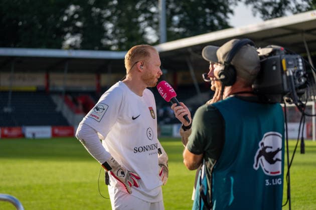 Maximilian Reule (SG Sonnenhof Großaspach, 01) mit Interview mit Magenta nach dem Spiel, SG Sonnenhof Großaspach vs. TSG 1899 Hoffenheim II, Fussball, 3. Liga, 4. Spieltag, 06.09.2026, DFB regulations prohibit any use of photographs as image sequences and or quasi-video Aspach Baden-Wuerttemberg Deutschland