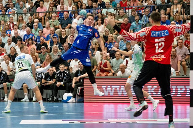 Mex Raguse (HBW Balingen Weilstetten, 06), Torwurf, HBW Balingen Weilstetten vs. SC Magdeburg, GER, Opel 1. Handball Bundesliga, Meisterschaft, Spieltag 3, Saison 2026 2027, 06.09.2026, Eibner-Pressefoto Andreas Ulmer HBW Balingen Weilstetten vs. SC Magdeburg, GER, Opel 1. Handball Bundesliga, Meisterschaft, Spieltag 3, Saison 2026 2027, 06.09.2026, Balingen Copyright: xEibner-Pressefoto AndreasxUlmerx EP_AUR