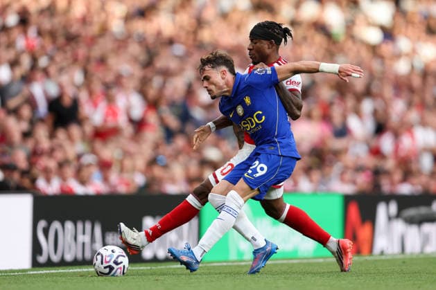 Arsenal v Chelsea 6 September 2026, London - Premier League Football - Arsenal v Chelsea - Noni Madueke of Arsenal and Pep Chavarria of Chelsea - Photo: Charlotte Wilson Offside. London UK Copyright: xCharlottexWilsonx xOffsidexOffside