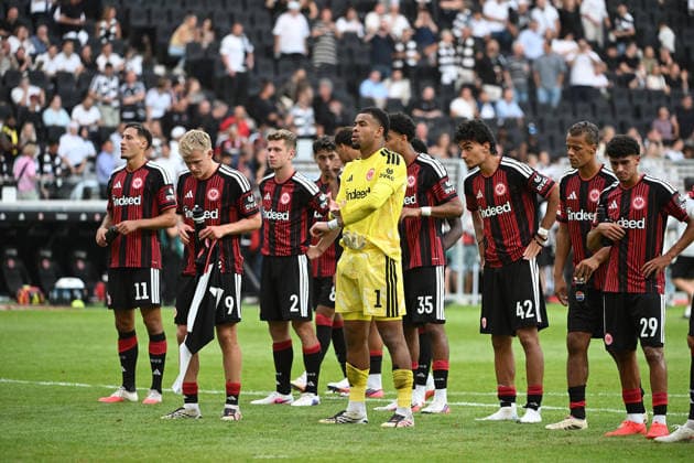 06.09.2026, xpsx, Fussball 1.Bundesliga, Eintracht Frankfurt - FC Augsburg v.l. Enttäuscht, traurig, frustriert, ratlos, Younes Ebnoutalib (Eintracht Frankfurt) Jonathan Jonny Burkardt (Eintracht Frankfurt) Elias Baum (Eintracht Frankfurt) Noah Atubolu (Eintracht Frankfurt) Malik Pimpong (Eintracht Frankfurt) Can Uzun (Eintracht Frankfurt) Timothy Chandler (Eintracht Frankfurt) Ayoube Amaimouni-Echghouyab (Eintracht Frankfurt) (DFL DFB REGULATIONS PROHIBIT ANY USE OF PHOTOGRAPHS as IMAGE SEQUENCES and or QUASI-VIDEO) Frankfurt am Main *** September 6, 2026, xpsx, Soccer, Bundesliga 1, Eintracht Frankfurt vs. FC Augsburg – Disappointed, sad, frustrated, at a loss, Younes Ebnoutalib, Eintracht Frankfurt; Jonathan Jonny Burkardt, Eintracht Frankfurt; Elias Baum, Eintracht Frankfurt; Noah Atubolu, Eintracht Frankfurt; Malik Pimpong, Eintracht Frankfurt; Can Uzun, Eintracht Frankfurt; Timothy Chandler, Eintracht Frankfurt; Ayoube Amaimouni Echghouyab, Eintracht Frankfurt; DFL; DFB REGULATIONS PROHIBIT ANY USE OF PHOTOGRAPHS as IMAGE SEQUENCES and or QUASI-VIDEO Frankfurt am Main
