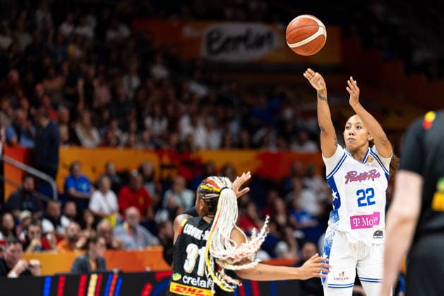 Arella Guirantes (Puerto Rico, 22) beim Wurf, GER, Puerto Rico vs. Belgien, Basketball, FIBA Women s World Cup 2026, Gruppenphase, Spieltag 2, 06.09.2026 GER, Puerto Rico vs. Belgien, Basketball, FIBA Women s World Cup 2026, Gruppenphase, Spieltag 2, 06.09.2026 Berlin Copyright: xEibner-Pressefoto MaxxVincenx EP_MVN