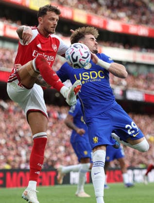 Arsenal v Chelsea 6 September 2026, London - Premier League Football - Arsenal v Chelsea - Ben White of Arsenal and Pep Chavarria of Chelsea - Photo: Charlotte Wilson Offside. London UK Copyright: xCharlottexWilsonx xOffsidexOffside