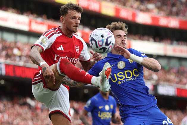 Arsenal v Chelsea 6 September 2026, London - Premier League Football - Arsenal v Chelsea - Ben White of Arsenal and Pep Chavarria of Chelsea - Photo: Charlotte Wilson Offside. London UK Copyright: xCharlottexWilsonx xOffsidexOffside