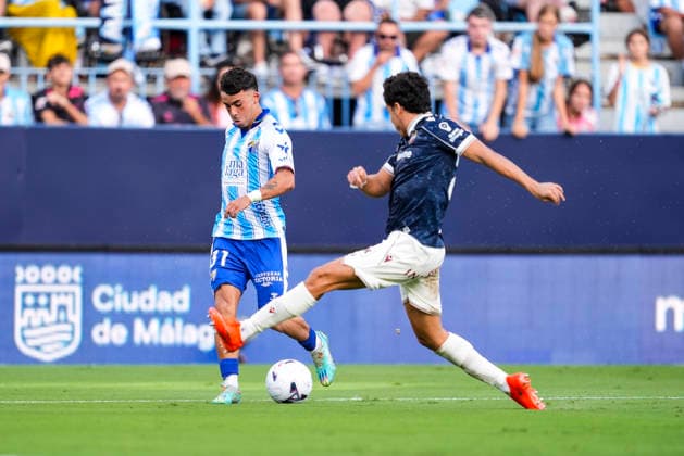 September 6, 2026, Malaga, Malaga, Spain: Rafita Garrido of Malaga CF and Manu Sanchez of Levante UD in action during the Spanish league, LaLiga EA Sports, football match played between Malaga CF and Levante UD at La Rosaleda stadium on September 6, 2026, in Malaga, Spain. Malaga CF V Levante UD - LaLiga EA Sports  - ZUMAa181 20260906_zaa_a181_133 Copyright: xJoaquinxCorcherox