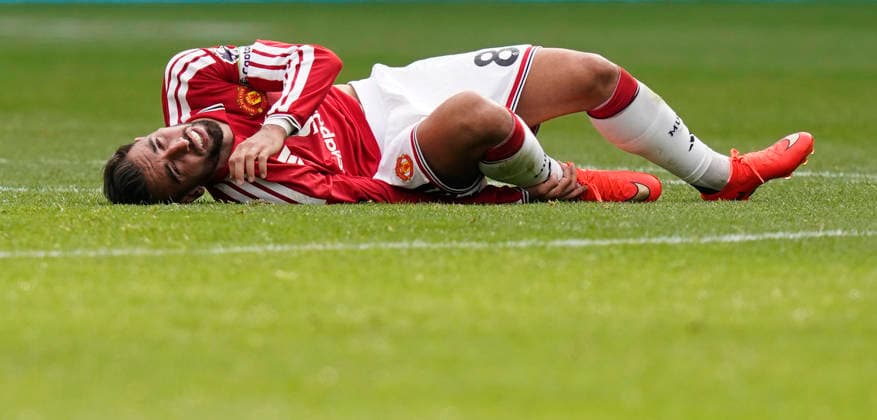 Liverpool, England, 6th September 2026. Bruno Fernandes of Manchester United, ManU lays injured during the Everton vs Manchester United Premier League match at Hill Dickinson Stadium, Liverpool. Picture credit should read: Andrew Yates Sportimage EDITORIAL USE ONLY. No use with unauthorised audio, video, data, fixture lists, club league logos or live services. Online in-match use limited to 120 images, no video emulation. No use in betting, games or single club league player publications. SPI_068_AY_EVERTON_MAN_UTD SPI-4979-0051