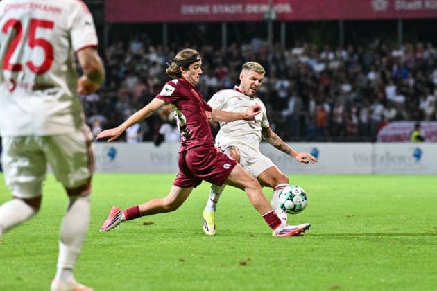 3. Liga; SC Fortuna Köln - Fortuna Düsseldorf; 06.09.2026 KÖLN, GERMANY; 06. SEPTEMBER: im Duell Bennit BRÖGER (Fortuna Köln 38) und Erik WEKESSER (Fortuna Düsseldorf 7) während dem Match der 3. Liga zwischen dem SC Fortuna Köln und Fortuna Düsseldorf am 4. Spieltag im Südstadion Köln Copyright: xBEAUTIFULxSPORTS Goldbergx