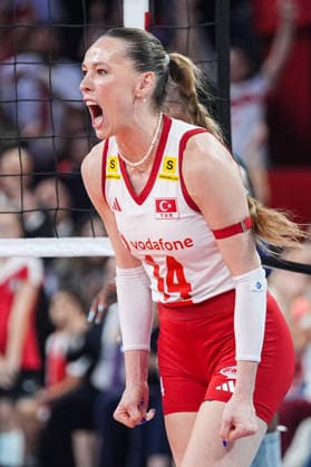 Italy v Turkiye - CEV EuroVolley 2026 ISTANBUL, TURKIYE - SEPTEMBER 6: Turkiye national volleyball team player Eda Erdem celebrates during the CEV EuroVolley 2026 Women s European Volleyball Championship Final between Italy and Turkiye at Sinan Erdem Sports Hall in Istanbul, Turkiye, on September 6, 2026. Cemal Yurttas Anadolu Istanbul Turkey. Editorial use only. Please get in touch for any other usage.  Copyright: x2026xAnadoluxCemalxYurttasx