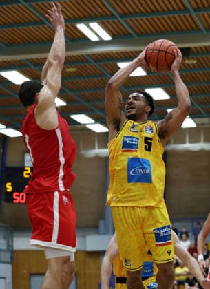 2026.0906, Deutschland, Ludwigsburg, Basketball MHP Riesen Ludwigsburg vs. Elan Chalon, Ish Leggett (LB, rechts)