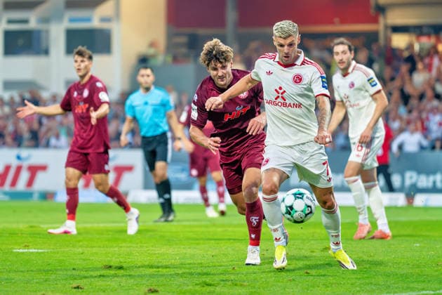 Erik Wekesser (Fortuna Düsseldorf, 07) rettet vor Enzo Wirtz (Fortuna Koeln, 09) in letzter sekunde Fortuna Köln vs. Fortuna Düsseldorf, Fussball, 3.Liga, 04.Spieltag, Saison 2026 27, 06.09.2026, DFL REGULATIONS PROHIBIT ANY USE OF PHOTOGRAPHS AS IMAGE SEQUENCES AND OR QUASI-VIDEO, Fortuna Köln vs. Fortuna Düsseldorf, Fussball, 3.Liga, 04.Spieltag, Saison 2026 27, 06.09.2026 Köln Copyright: xEibner-Pressefoto LukasxBaldygax EP_LBA