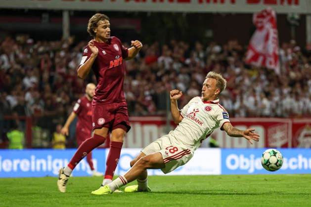 Maximilian Fischer (SC Fortuna Koeln) und Sascha Risch (Fortuna Duesseldorf) im Zweikampf waehrend des Spiels der 3. Liga zwischen SC Fortuna Koeln und Fortuna Duesseldorf, Suedstadion am 06. September 2026 in Koeln, Deutschland. (Foto von Oliver Kaelke DeFodi Images) +++ Maximilian Fischer (SC Fortuna Koeln) und Sascha Risch (Fortuna Duesseldorf) battle for the ball during the 3. Liga match between SC Fortuna Koeln and Fortuna Duesseldorf at Suedstadion on September 6, 2026 in Cologne, Germany. (Photo by Oliver Kaelke DeFodi Images) DFB DFL REGULATIONS PROHIBIT ANY USE OF PHOTOGRAPHS AS IMAGE SEQUENCES AND OR QUASI-VIDEO. (Photo by Oliver Kaelke DeFodi Images) -