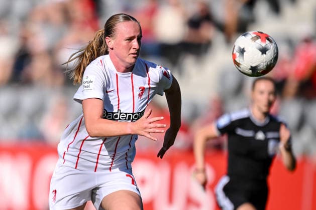 Muenchen, Deutschland, 06.09.26: Luca Birkholz (SC Freiburg Frauen) in Aktion, am Ball, Einzelaktion waehrend des Google Pixel Frauen-Bundesliga - Spiels zwischen dem FC Bayern Muenchen vs SC Freiburg in der FC Bayern Campus am 06. September 2026 in Muenchen, Deutschland. (Foto von Harry Langer DeFodi Images) Muenchen, Germany, 06.09.26: Luca Birkholz (SC Freiburg Frauen) controls the Ball during the Google Pixel Frauen-Bundesliga - match between FC Bayern Muenchen vs SC Freiburg at FC Bayern Campus on September 6, 2026 in Muenchen, Germany. (Photo by Harry Langer DeFodi Images) DFB DFL REGULATIONS PROHIBIT ANY USE OF PHOTOGRAPHS AS IMAGE SEQUENCES AND OR QUASI-VIDEO. (Photo by Harry Langer DeFodi Images) - *** Munich, Germany, September 6, 2026—Luca Birkholz of SC Freiburg Women in action, on the ball, making a solo run during the Google Pixel Women’s Bundesliga match between FC Bayern Munich and SC Freiburg at the FC Bayern Campus on September 6, 2026, in Munich, Germany. Photo by Harry Langer, DeFodi Images. Munich, Germany, September 6, 2026. Luca Birkholz of SC Freiburg Women controls the ball during the Google Pixel Women’s Bundesliga match between FC Bayern Munich and SC Freiburg at the FC Bayern Campus on September 6, 2026 in Munich, Germany. Photo by Harry Langer, DeFodi Images. DFB and DFL regulations prohibit any use of photographs as image sequences and or quasi-video. Photo by Harry Langer, DeFodi Images