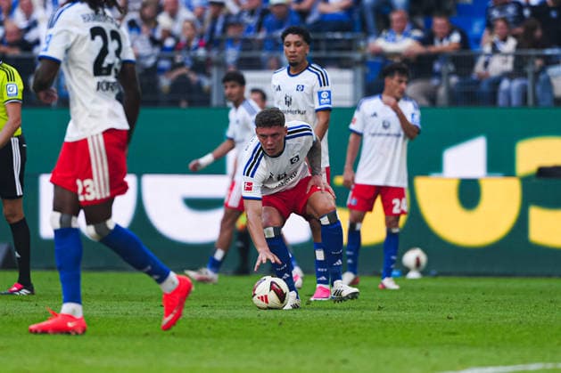 Nicolai Remberg (Hamburger SV, 21) GER, Hamburger SV vs. 1. FSV Mainz 05, Fußball, 1. Bundesliga, Spieltag 02, Saison 2026 2027, 06.09.2026 DFL REGULATIONS PROHIBIT ANY USE OF PHOTOGRAPHS AS IMAGE SEQUENCES AND OR QUASI-VIDEO GER, Hamburger SV vs. 1. FSV Mainz 05, Fußball, 1. Bundesliga, Spieltag 02, Saison 2026 2027, 06.09.2026 Hamburg *** Nicolai Remberg, Hamburger SV, 21 GER, Hamburger SV vs. 1. FSV Mainz 05, Soccer, Bundesliga 1, Matchday 02, 2026–2027 Season, September 6, 2026 DFL regulations prohibit any use of photographs as image sequences and or quasi-video GER, Hamburger SV vs. 1 FSV Mainz 05, Soccer, 1st Bundesliga, Matchday 02, 2026–2027 Season, September 6, 2026, Hamburg Copyright: xEibner-Pressefoto MarcelxvonxFehrnx EP_MFN