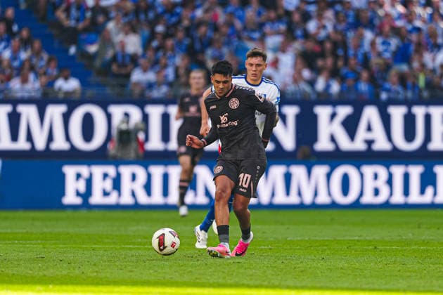 Nadiem Amiri (1. FSV Mainz 05, 10) GER, Hamburger SV vs. 1. FSV Mainz 05, Fußball, 1. Bundesliga, Spieltag 02, Saison 2026 2027, 06.09.2026 DFL REGULATIONS PROHIBIT ANY USE OF PHOTOGRAPHS AS IMAGE SEQUENCES AND OR QUASI-VIDEO GER, Hamburger SV vs. 1. FSV Mainz 05, Fußball, 1. Bundesliga, Spieltag 02, Saison 2026 2027, 06.09.2026 Hamburg *** Nadiem Amiri 1 FSV Mainz 05, 10 GER, Hamburger SV vs. 1 FSV Mainz 05, Soccer, Bundesliga 1, Matchday 02, 2026–2027 Season, September 6, 2026 DFL regulations prohibit any use of photographs as image sequences and or quasi-video GER, Hamburger SV vs. 1. FSV Mainz 05, soccer, 1st Bundesliga, Matchday 02, 2026–2027 Season, September 6, 2026, Hamburg Copyright: xEibner-Pressefoto MarcelxvonxFehrnx EP_MFN