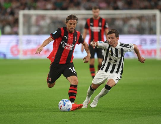 SOCCER - Serie A - Juventus FC vs. AC Milan Photo by IPA ABACAPRESS.COM88213849 - Luka Modric of AC Milan and Francisco Conceicao of Juventus FC during the Italian Serie A 2026–27 season soccer match between Juventus FC and AC Milan on September 6, 2026, at Allianz Stadium in Turin, Italy. Photo by Nderim KACELI Turin Italy  Copyright: xIPAxSport ABACAx