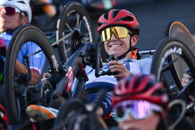 2026 UCI Para-cycling Road World Championships Picture by Mathew Wells SWpix.com - 06 09 2026 - Cycling - 2026 UCI Para-cycling Road World Championships - Huntsville, Alabama, United States of America - Women H4 Road Race - Emelia Perry (USA) Huntsville Cummings Research Park United States of America Copyright: x xSWpix.comx(t axPhotographyxHubxLtd)xMathewxWells SWpix.comx SWP-3030-23364