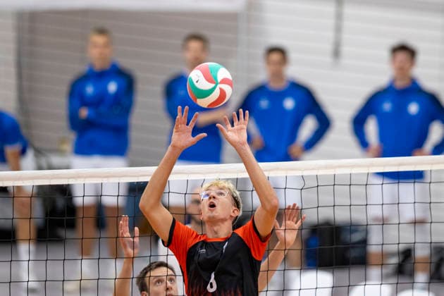 TVV-Pokalfinale Herren: Blue Volleys Gotha vs. 1. VSV Jena 90; Erfurt; 06.09.2026 Finn Kazuch ( 8; 1. VSV Jena 90) gegen Christoph Aßmann ( 3; Blue Volleys Gotha) TVV-Pokalfinale Herren: Blue Volleys Gotha vs. 1. VSV Jena 90; Riethsporthalle Erfurt; 06.09.2026 Copyright: xBEAUTIFULxSPORTS Duehringx