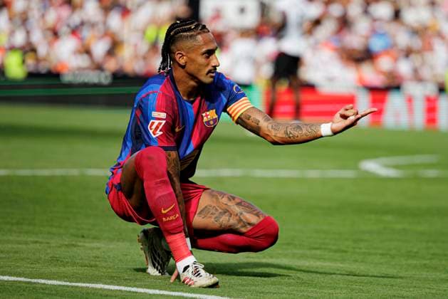 LaLiga EA SPORTS 2026 2027 - Valencia CF and FC Barcelona, Barca Valencia, Spain - 06 Sep 2026 Raphinha (FC Barcelona) seen in action celebrating after scoring a goal during LaLiga EA SPORTS 2026 2027 game between teams of Valencia CF and FC Barcelona Final Score: Valencia CF 0-5 FC Barcelona Valencia Spain Copyright: xMaciejxRogowskix xSOPAxImagesx Maciej-Rogowski-1447451