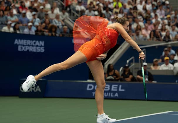 2026 US Open - Day 8 NEW YORK, NEW YORK - SEPTEMBER 6: Aryna Sabalenka serves during her match against Taylor Townsend of the United States during the 2026 US Open - Day 8 at USTA Billie Jean King National Tennis Center on September 6, 2026 in New York, New York. New York USTA Billie Jean King National Tennis Center New York United States Copyright: xSusanxMullane ISIxPhotosx 9753