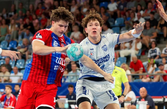 06.09.2026, Deutschland, Bietigheim, Handball Bundesliga, Saison 2026 2027 SG BBM Bietigheim vs. TBV Lemgo, v.l. Jonas Josef (BBM), Joel Willecke (TBV)