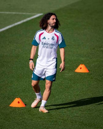 Real Madrid CF Training Session and press conference, PK, Pressekonferenz - UEFA Champions League 2026 27 MADRID, SPAIN - SEPTEMBER 7: Marc Cucurella of Real Madrid CF is seen training with his teammates during the training session on day ahead of the UEFA Champions League 2026 27 League Phase MD1 at Ciudad Real Madrid on September 7, 2026 in Madrid, Spain. Madrid Ciudad Real Madrid Madrid Spain Copyright: xAlbertoxGardinx AGardin_20260907_Foot_Cha_Rea_Mad_PC_0213