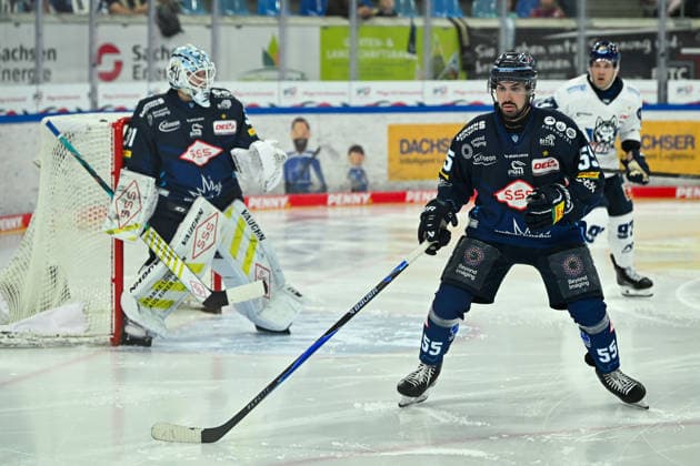 Gregory Kreutzer (Dresdner Eisloewen, 55) Dresdner Eisloewen vs. EC Kassel Huskies, Testspiel 2. Eishockey Bundesliga Herren, Spielzeit 2026 2027, 06.09.2026 Dresdner Eisloewen vs. EC Kassel Huskies, Testspiel 2. Eishockey Bundesliga Herren, Spielzeit 2026 2027, 06.09.2026 Dresden *** Gregory Kreutzer, Dresdner Eisloewen, 55 Dresdner Eisloewen vs. EC Kassel Huskies, Exhibition Game 2, Men s Ice Hockey Bundesliga, 2026–2027 Season, September 6, 2026, Dresdner Eisloewen vs. EC Kassel Huskies, Exhibition Game 2, Men s Ice Hockey Bundesliga, 2026–2027 season, September 6, 2026, Dresden Copyright: xEibner-Pressefoto xHoepnerx EP_PHR