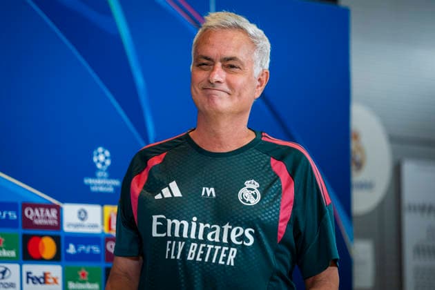 Real Madrid CF Training Session and press conference, PK, Pressekonferenz - UEFA Champions League 2026 27 MADRID, SPAIN - SEPTEMBER 7: Jose Mourinho, head coach of Real Madrid CF, speaks during the press conference on day ahead of the UEFA Champions League 2026 27 League Phase MD1 at Ciudad Real Madrid on September 7, 2026 in Madrid, Spain. Madrid Ciudad Real Madrid Madrid Spain Copyright: xAlbertoxGardinx AGardin_20260907_Foot_Cha_Rea_Mad_PC_0342