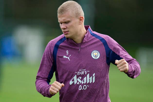 Manchester City Training Erling Haaland of Manchester City warms up during the Manchester City Training Session ahead of the UEFA Champions League Round 1 game against FC Porto at the Etihad Campus, Manchester, England on 7 September 2026 Credit: Steve Flynn Every Second Media Editorial use only. All images are copyright Every Second Media Limited. No images may be reproduced without prior permission. Copyright: xIMAGO EveryxSecondxMediax ESM-2141-0063 StevexFlynnx xEveryxSecondxMediax