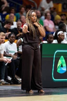Rena Wakama (Nigeria, Trainerin), GER, Nigeria vs. Frankreich, Basketball, FIBA Women s World Cup 2026, Gruppenphase, Spieltag 3, 07.09.2026 GER, Nigeria vs. Frankreich, Basketball, FIBA Women s World Cup 2026, Gruppenphase, Spieltag 3, 07.09.2026 Berlin Copyright: xEibner-Pressefoto MaxxVincenx EP_MVN