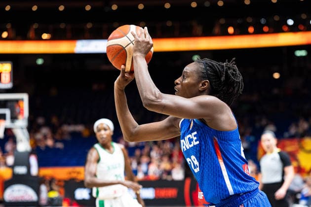 Migna Toure (Frankreich, 28) beim Wurf, GER, Nigeria vs. Frankreich, Basketball, FIBA Women s World Cup 2026, Gruppenphase, Spieltag 3, 07.09.2026 GER, Nigeria vs. Frankreich, Basketball, FIBA Women s World Cup 2026, Gruppenphase, Spieltag 3, 07.09.2026 Berlin Copyright: xEibner-Pressefoto MaxxVincenx EP_MVN