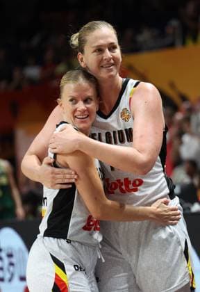 Belgium s Julie Vanloo and Belgium s Emma Meesseman celebrate after winning a basketball game between Belgian national team, Nationalteam Belgian Cats and Australia, game 3 of the group phase at the FIBA Women s Basketball World Cup, on Monday 7 September 2026, in Berlin, Germany. The FIBA Women s Basketball World Cup takes place in Berlin from 4 to 23 September 2026. VIRGINIExLEFOUR  x185540782x