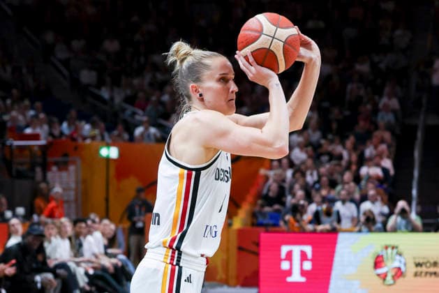 Leonie Fiebich (Germany) controls the ball during the FIBA Women s Basketball World Cup Germany 2026 group match between Germany and Mali at Berlin Arena on September 7, 2026 in Berlin, Germany. (Photo by Marco Steinbrenner DeFodi Images) -