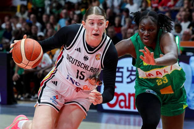 Luisa Geiselsoder (Germany) und Sika Kone (Mali) battle for the ball during the FIBA Women s Basketball World Cup Germany 2026 group match between Germany and Mali at Berlin Arena on September 7, 2026 in Berlin, Germany. (Photo by Marco Steinbrenner DeFodi Images) -