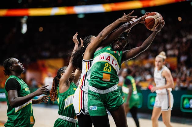 FIBA Women™s Basketball World Cup 2026: Deutschland vs. Mali, 07.09.2026 Sika Kone (Mali, 23) gegen Nyara Sabally (Deutschland, 8); Basketball, FIBA Women™s Basketball World Cup 2026, Gruppenphase, Gruppe A, 3. Spieltag: Deutschland vs. Mali am 07.09.2026 in der Uber Arena, Berlin Copyright: xBEAUTIFULxSPORTS Tonhäuserx