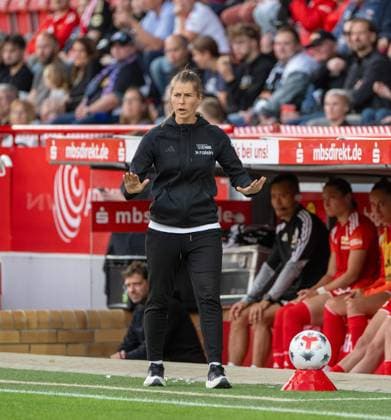 Fußball, Frauen, Saison 2026 2027, Google Pixel Frauen-Bundesliga (3. Spieltag), 1. FC Union Berlin - Eintracht Frankfurt, Trainerin Marie-Louise Eta (1. Frauen 1. FC Union), 07.09.2026, *** Soccer, Women s, 2026–2027 Season, Google Pixel Women s Bundesliga Matchday 3, 1. FC Union Berlin vs. Eintracht Frankfurt, Coach Marie Louise Eta (Women s 1. FC Union), September 7, 2026, Copyright: xMatthiasxKochx