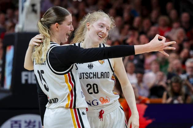 Luisa Geiselsoder (Germany) und Frieda Buhner (Germany) cheer during the FIBA Women s Basketball World Cup Germany 2026 group match between Germany and Mali at Berlin Arena on September 7, 2026 in Berlin, Germany. (Photo by Marco Steinbrenner DeFodi Images) -