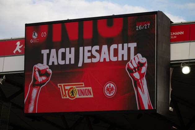 Anzeigetafel Tach jesacht, 1. FC Union Berlin Frauen vs. Eintracht Frankfurt Frauen, Fussball, Google Pixel Frauen-Bundesliga, 3. Spieltag, 2026 2027, 07.09.2026 DFB regulations prohibit any use of photographs as image sequences and or quasi-video Berlin Berlin Deutschland *** Scoreboard: Tach jesacht, 1. FC Union Berlin Women vs. Eintracht Frankfurt Women, Soccer, Google Pixel Women s Bundesliga, Matchday 3, 2026–2027, September 7, 2026. DFB regulations prohibit any use of photographs as image sequences and or quasi-video. Berlin, Berlin, Germany Copyright: xkolbert-press MarkusxVerwimpx