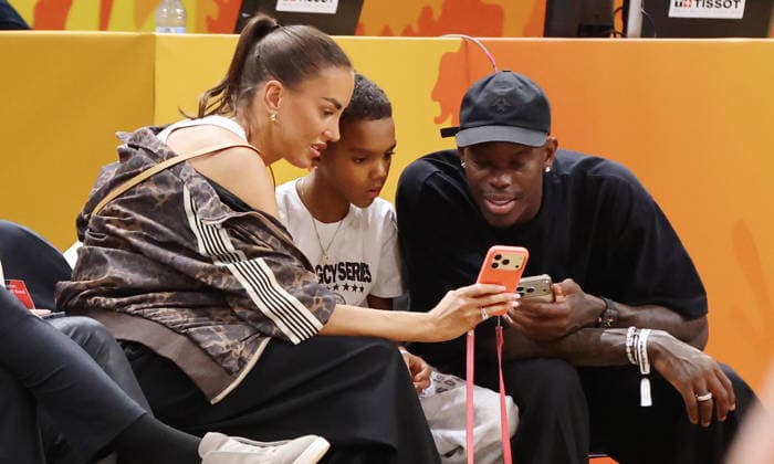NBA, Basketball Herren, USA Profi Dennis Schröder mit Ehefrau Ellen und Sohn Basketball FIBA World Cup Weltmeisterschaft Frauen WM Saison 2026 2027 07.09.2026 DBB Deutschland GER vs Mali
