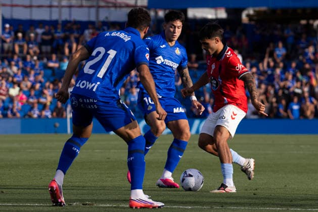 Getafe v Celta de Vigo - La Liga EA Sports Miguel Roman Gonzalez of Celta de Vigo during La Liga EA Sports match between Getafe and Celta de Vigo at Estadio Coliseum on September 07, 2026 in Getafe, Madrid, Spain. Getafe Estadio Coliseum Madrid Spain Copyright: xAlejandroxMatiasxAcostax