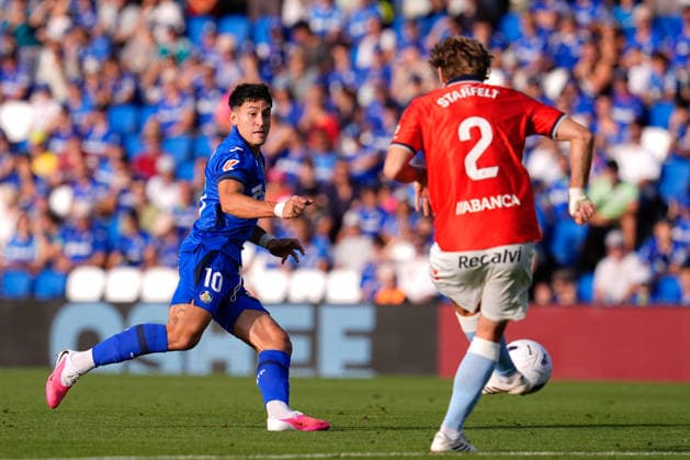 September 7, 2026, Getafe, Madrid, Spain: Martin Satriano of Getafe CF in action during the Spanish League, LaLiga EA Sports, football match played between Getafe CF and RC Celta de Vigo at Coliseum de Getafe stadium on September 07, 2026, in Getafe, Spain. Getafe Spain - ZUMAa181 20260907_zaa_a181_134 Copyright: xDennisxAgyemanx