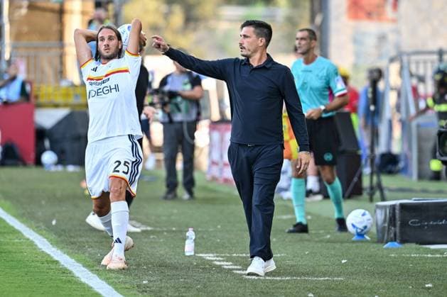 IPA88246652 - Fabio Pisacane, Head Coach of Cagliari Calcio, during the Cagliari Calcio vs. US Lecce Italian Serie A soccer match in Cagliari, Italy, on September 7, 2026  Copyright: xLuigixCanu IPAxSportx xx IPA88246652